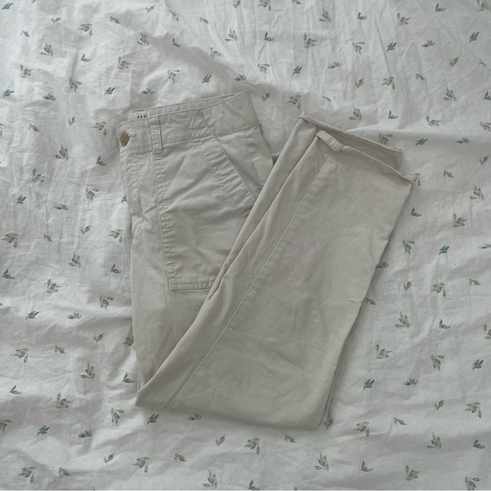 ‼️SOLD‼️GAP Gap For Good - Girlfriend Fit Khakis